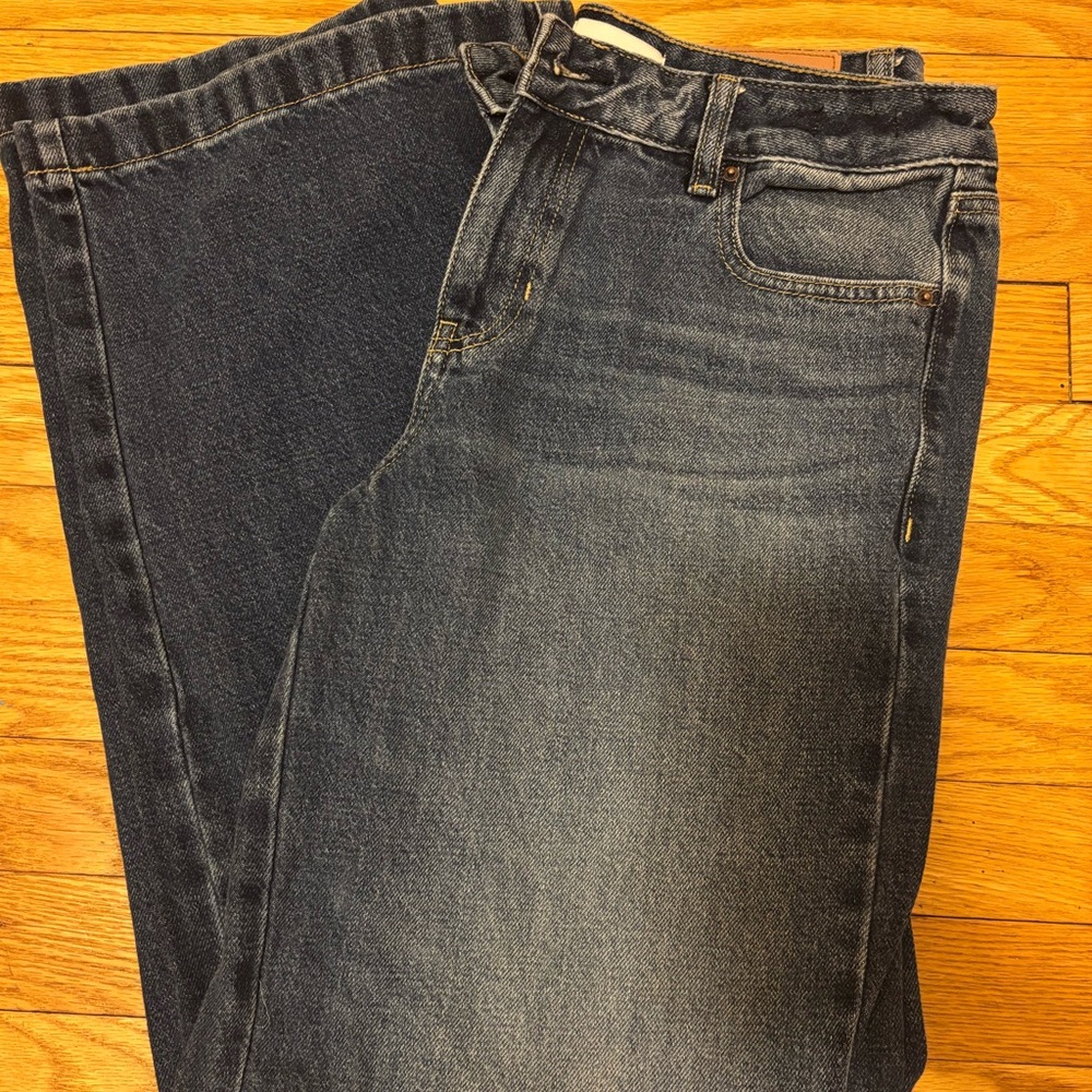 women's dark blue jeans
